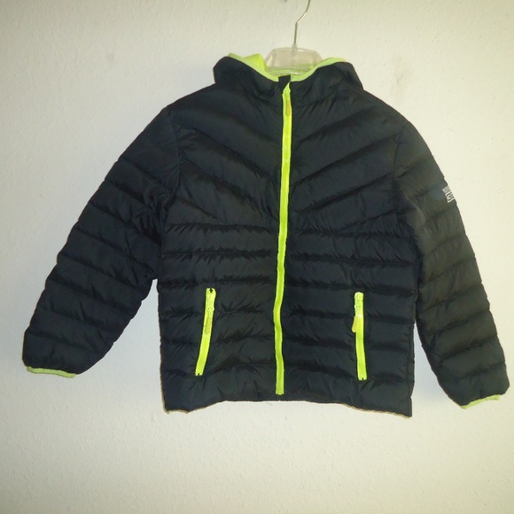 Weatherproof 32 Degrees Boys Youth Packable Hooded Down Black Jacket Size-8 C/S - Picture 1 of 9